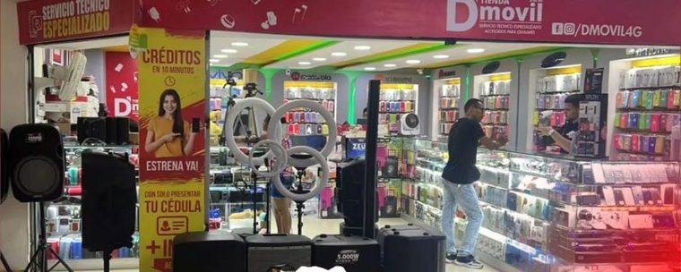 Vitrina de D’MOVIL 4G en el Gran Centro El Parque, Local 18, Sincelejo
